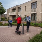 Beweegtoestellen in een bedrijfstuin