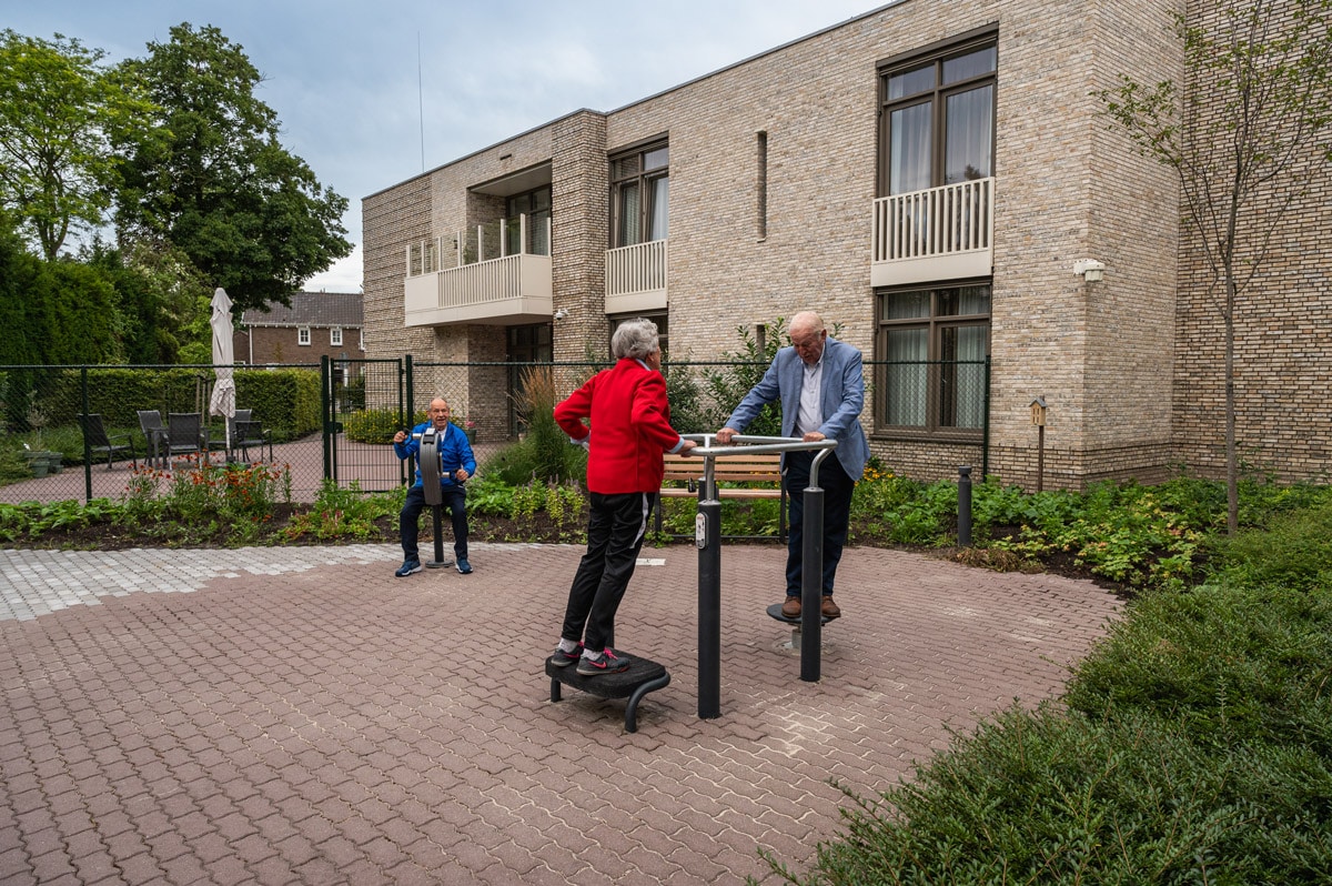 Beweegtoestellen in een bedrijfstuin